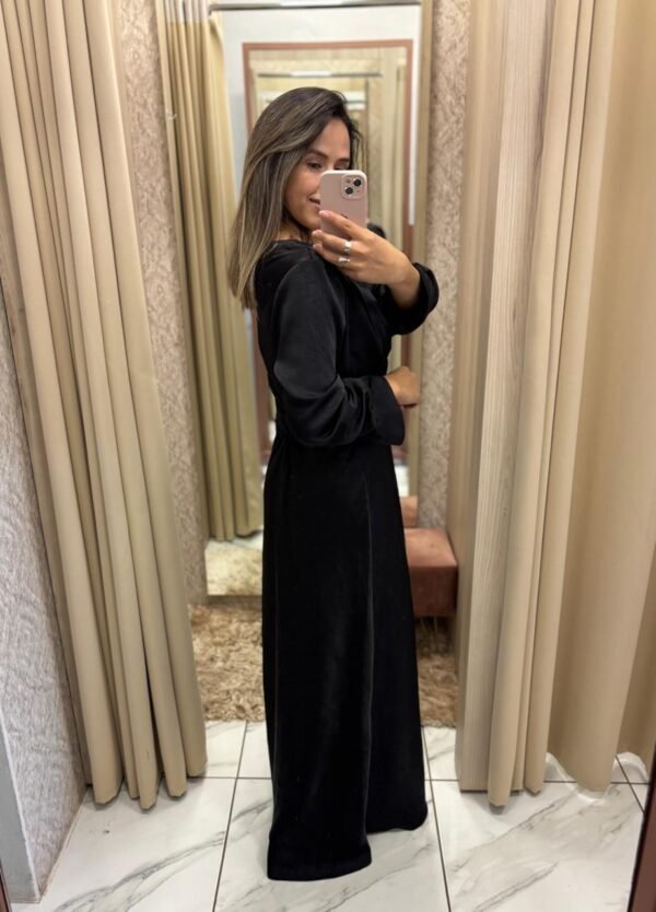 Blusa Acetinada Preta - Imagem 3