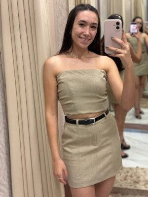 Conjunto Top e Saia Alfaiataria Bege