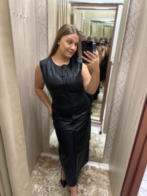 Vestido Midi em PU Preto